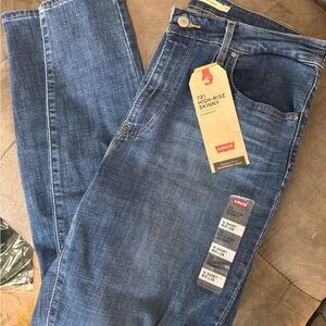 Levi's Women's High-Rise Jeans in Classic Blue